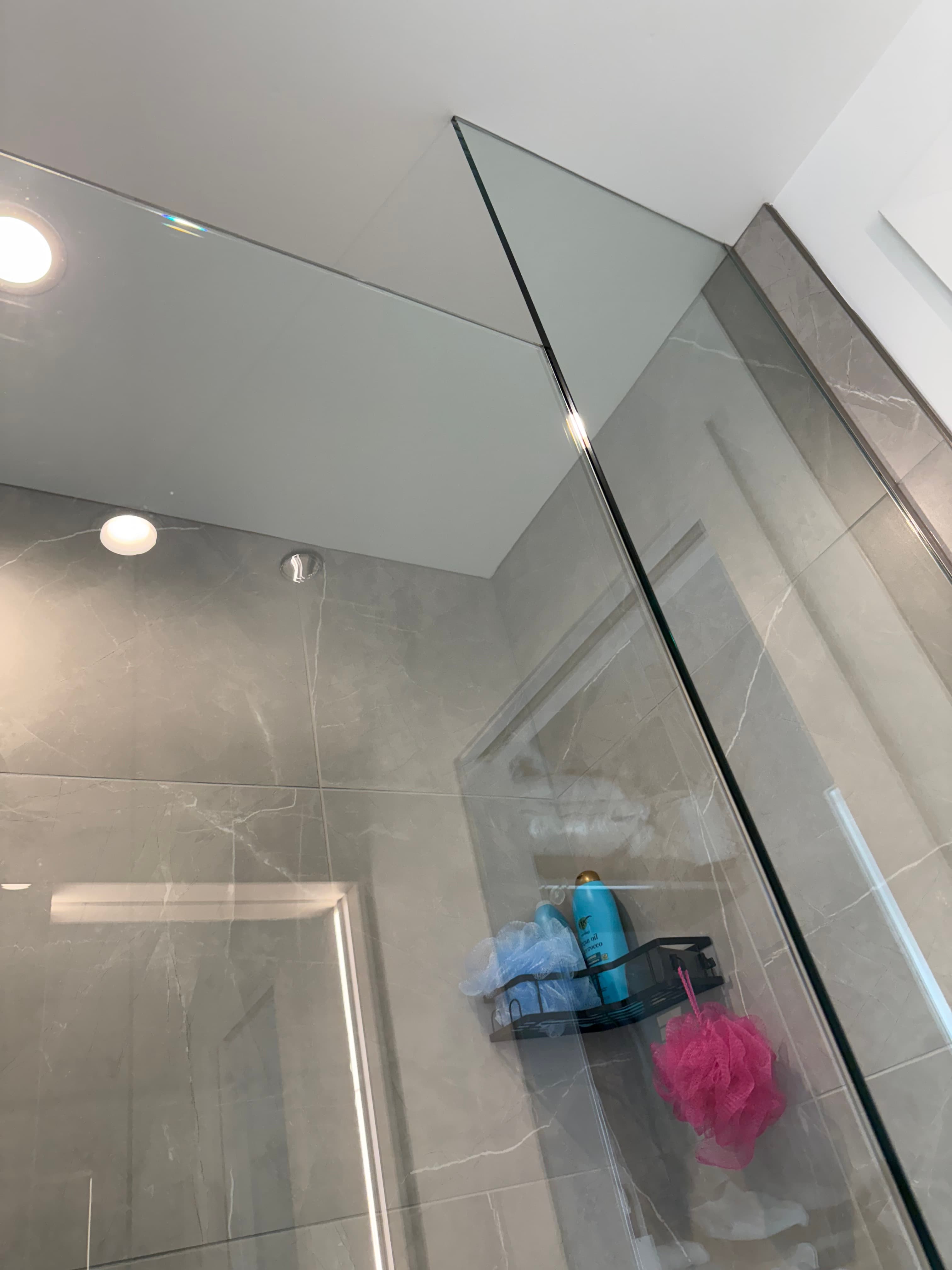 Bathroom Glass after cleaning